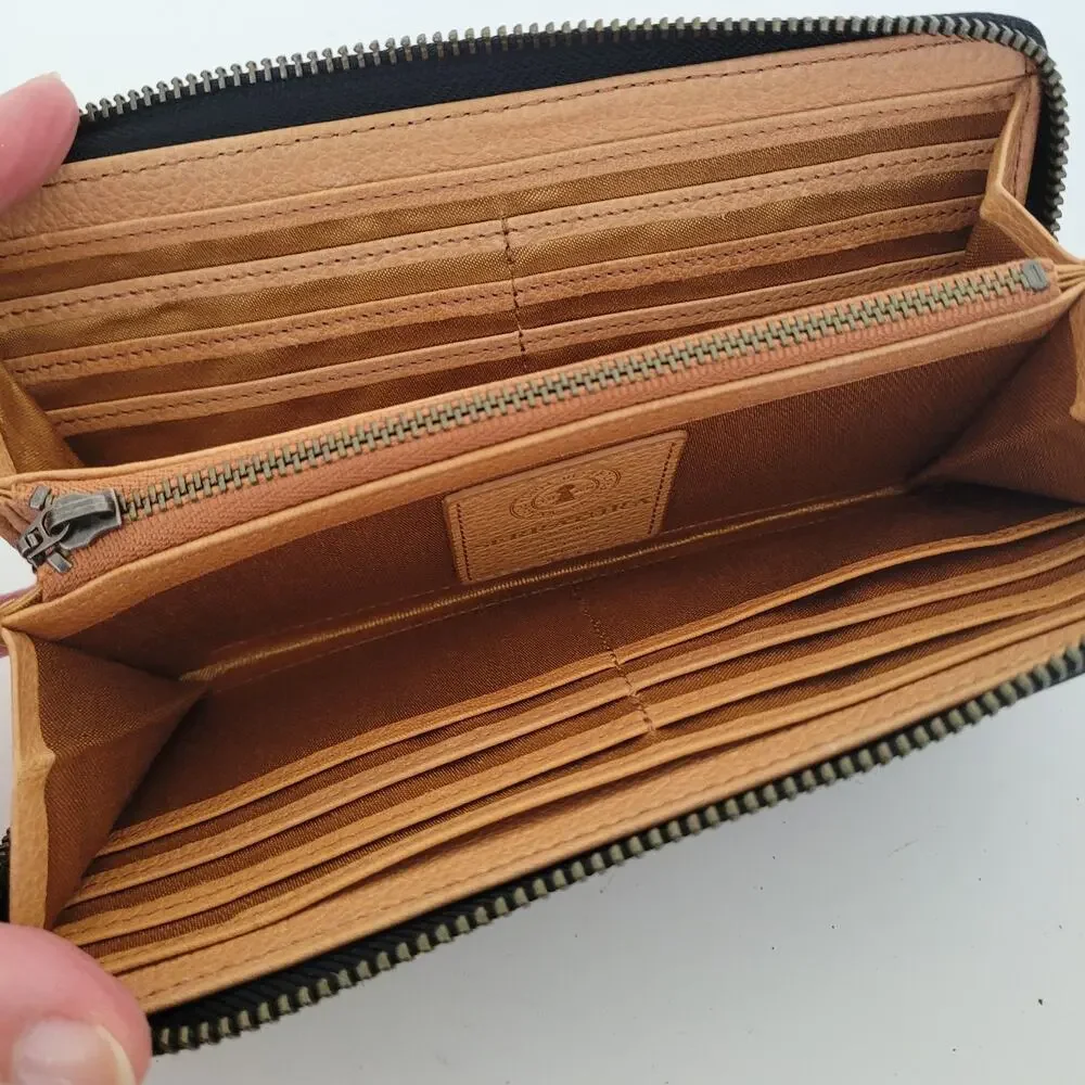 Serratura Smooth Leather Wallet Solid Black Zip Around Large Organizer Timeless
